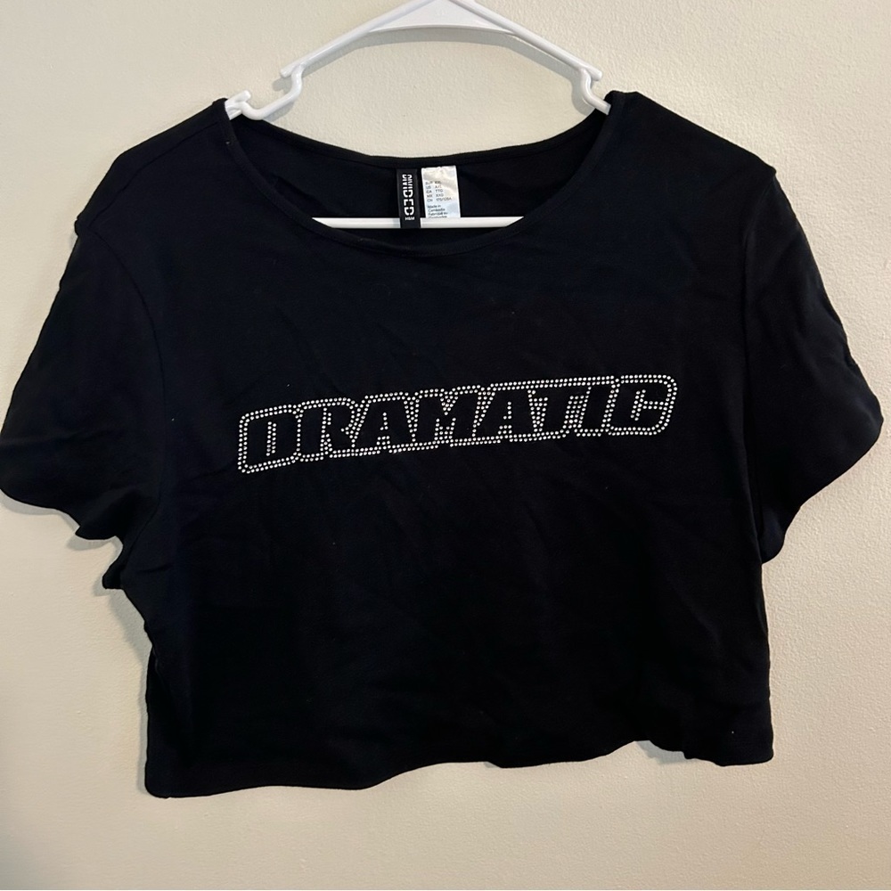 Black "Dramatic" Rhinestone Crop Tee - Picture 3 of 4